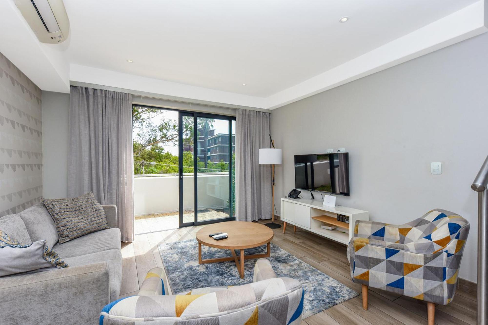 The Regency Apartments Pretoria Bagian luar foto