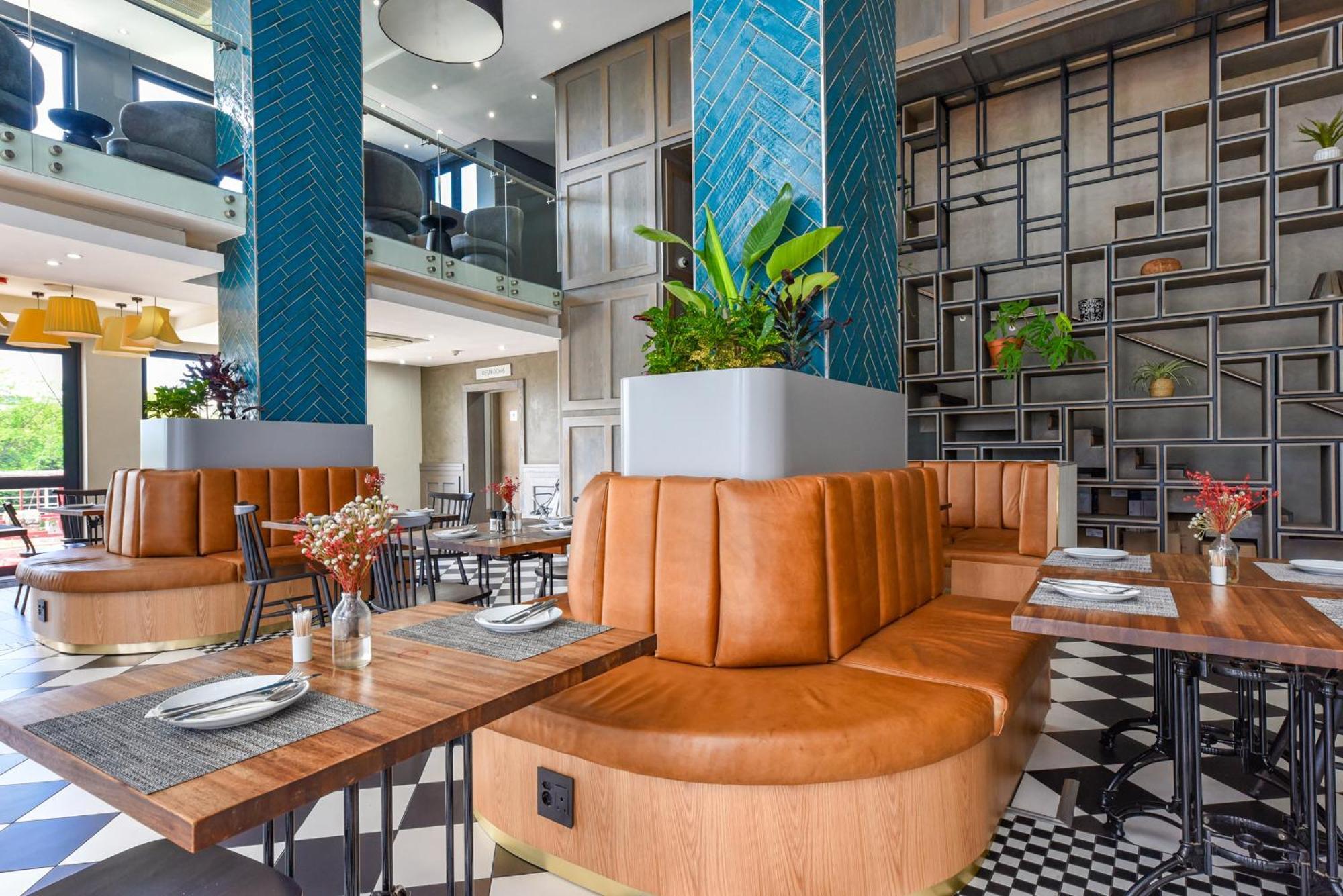 The Regency Apartments Pretoria Bagian luar foto