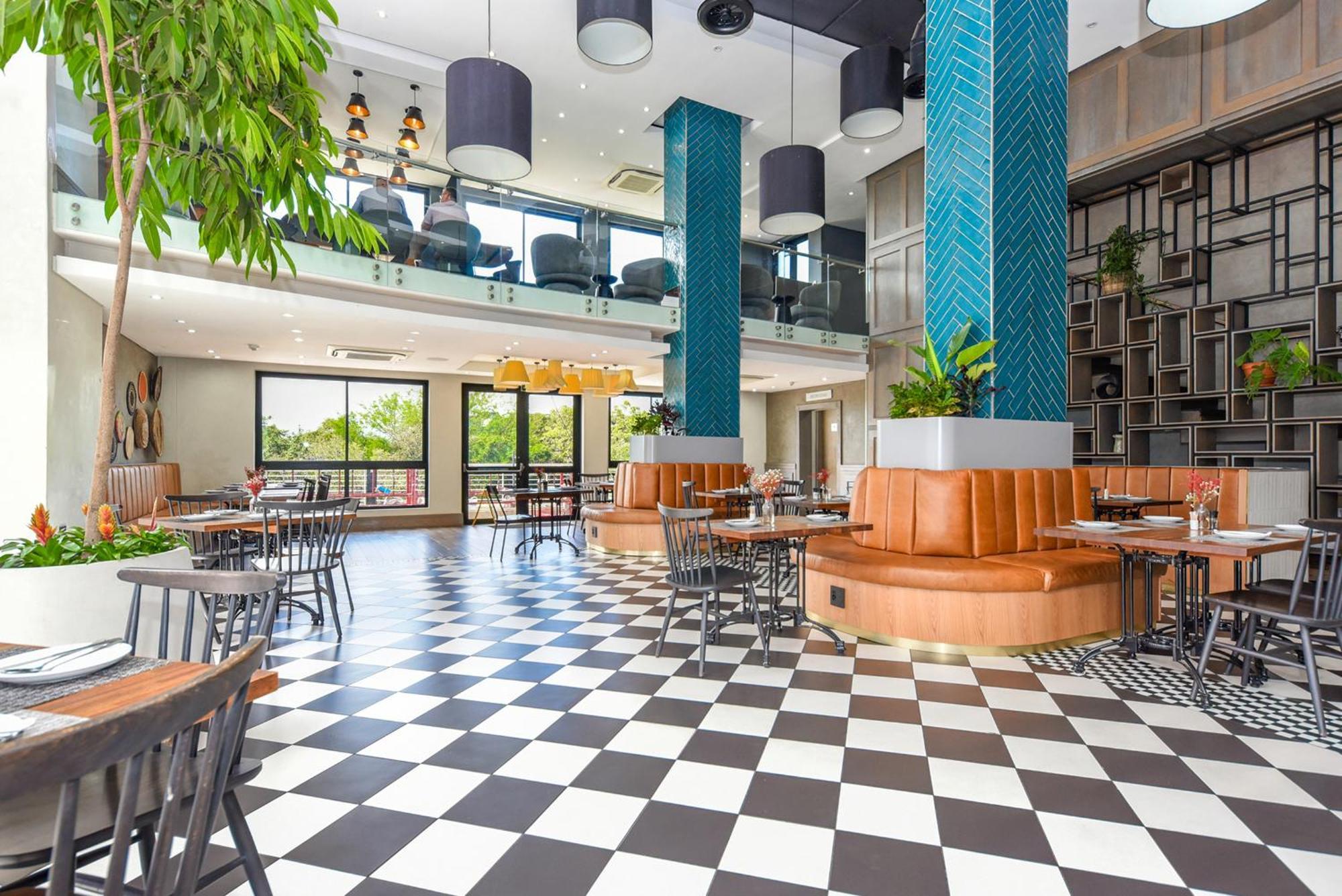 The Regency Apartments Pretoria Bagian luar foto