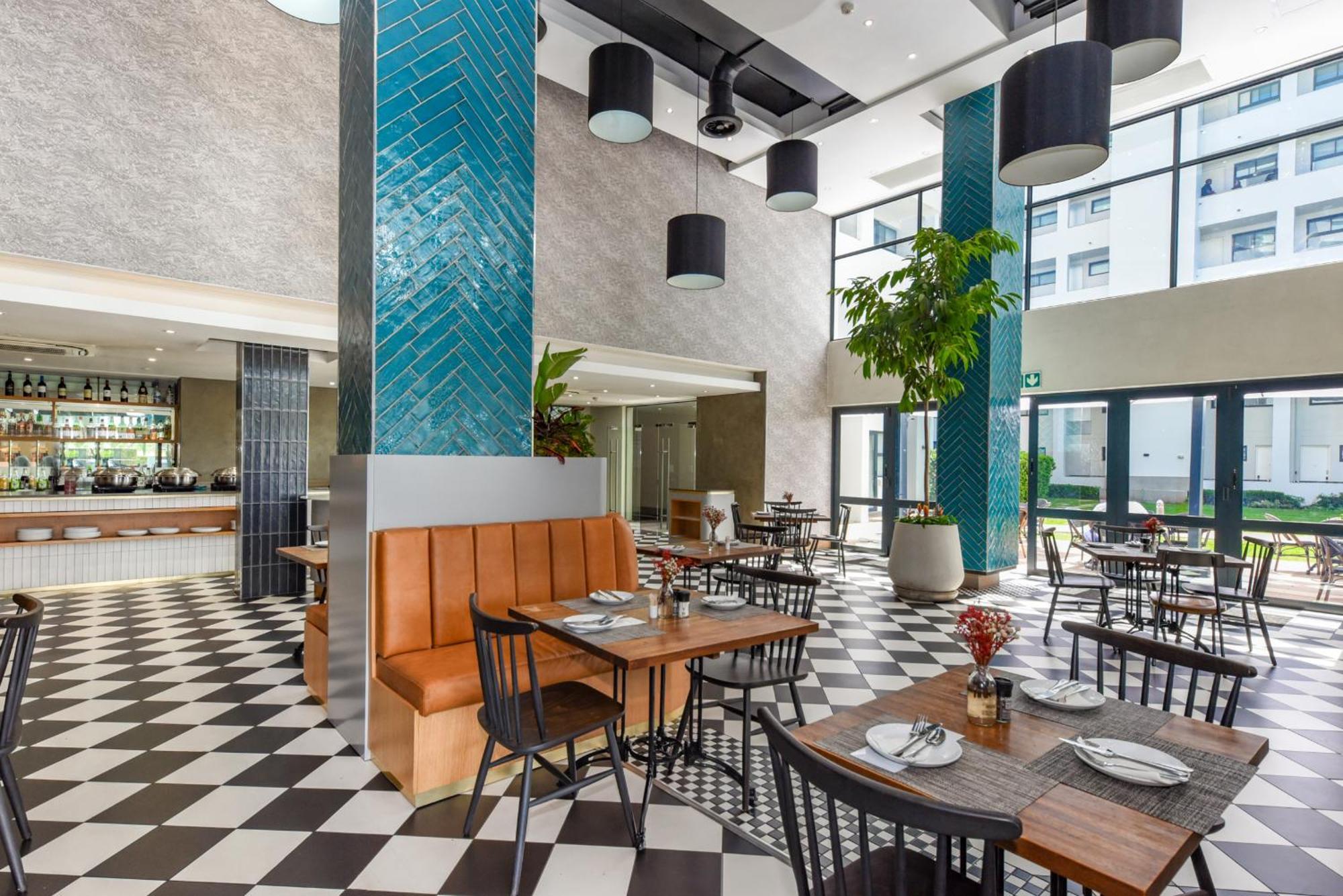 The Regency Apartments Pretoria Bagian luar foto