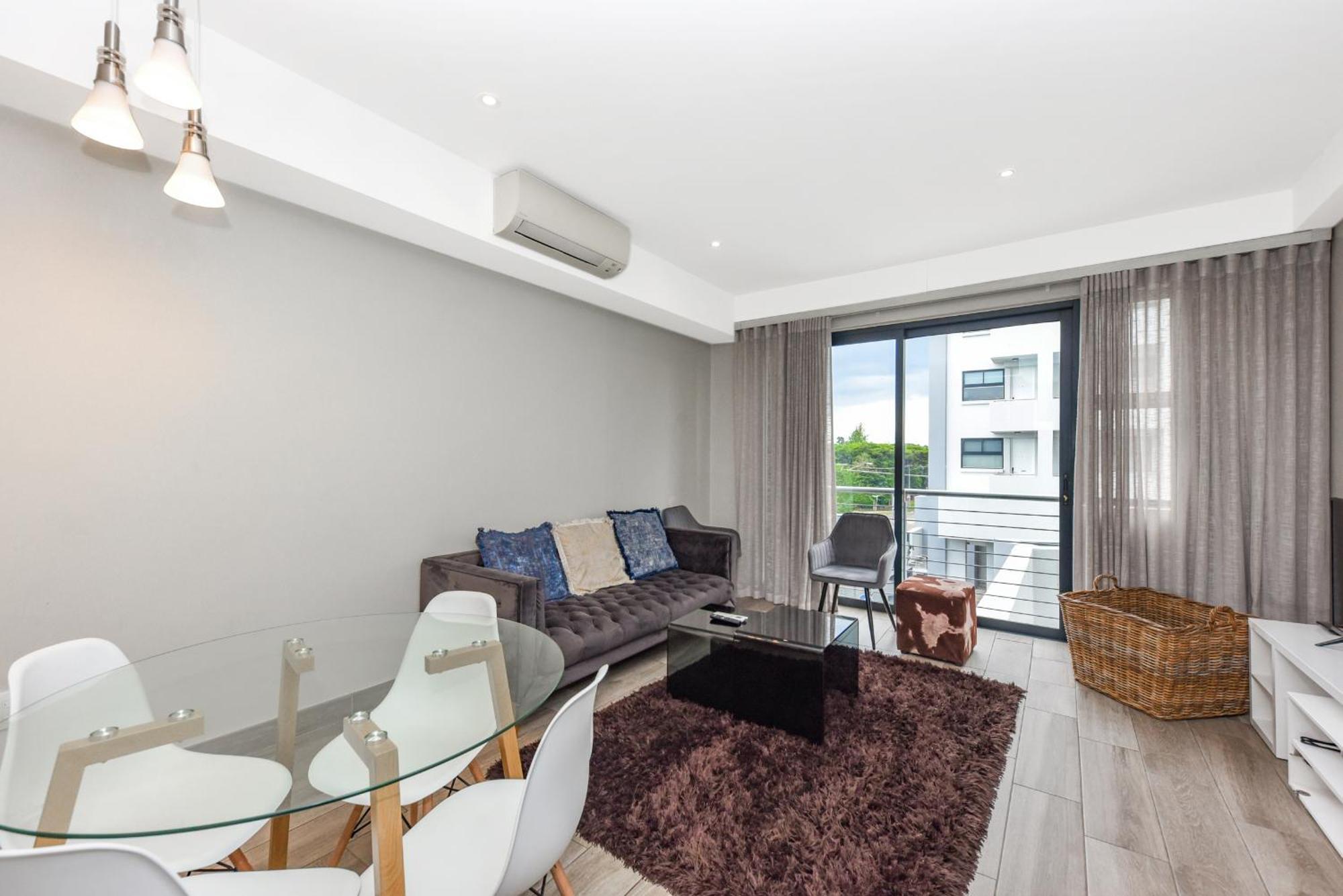 The Regency Apartments Pretoria Bagian luar foto