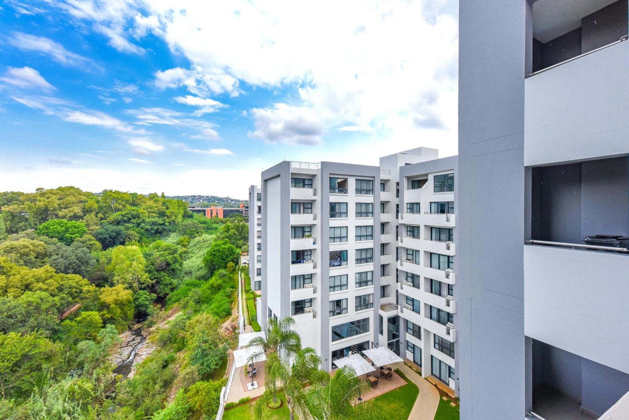 The Regency Apartments Pretoria Bagian luar foto